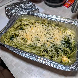 fettuccine pesto/garlic bread $16
