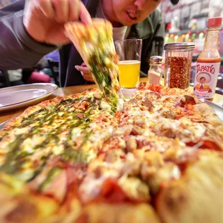Pesky Chicken Pizza