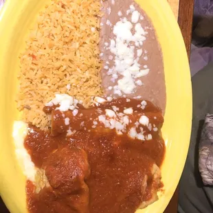Chile Relleno, Tamale with rice and beans