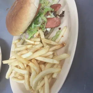 Benjo Burger with fries
