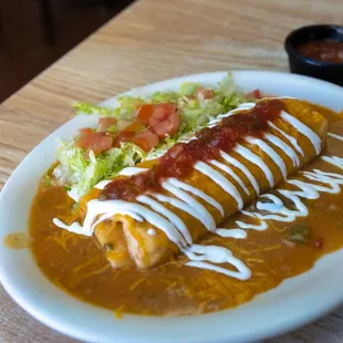 a plate of mexican food