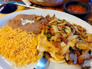 Las Cazuelas Mexican Cuisine