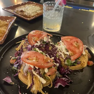Sopes with shredded chicken