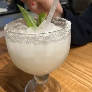 dessert, drink