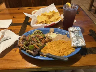 La Fuente Mexican Restaurant - Fayetteville