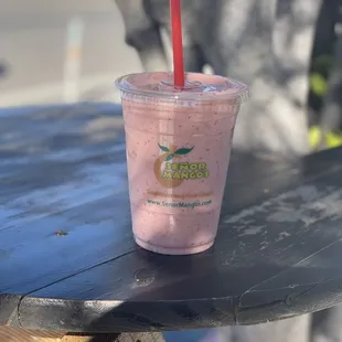 Straberry Peach Smoothie with Whey Protein