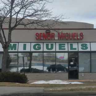 New location behind 7-11 off of Buckley and Kentucky.  They moved from Alameda and Sable in October 2016.