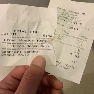 Name of extremely rude cashier! Clearly doesn&apos;t enjoy what she does.