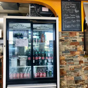Cold drinks &amp; handwritten side menu