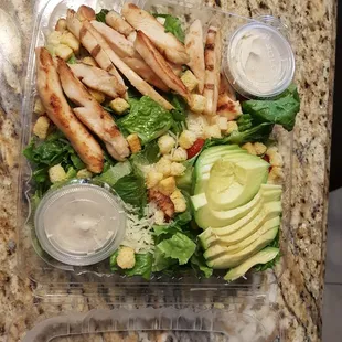Great tasting chicken ceasar salads better than the places that only sell salads.