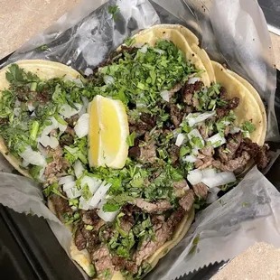 STREET TACO* - carne asada