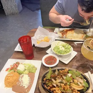 Chicken fajita and burrito