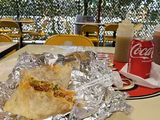 La Cantina Bar & Grill