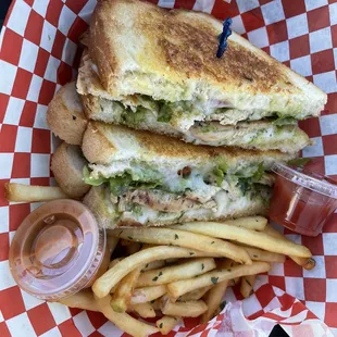 Chicken Pesto Sandwich