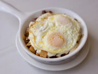 Effie's Restaurant & Bar