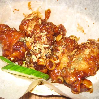 Zaab Wings - Peak Gai Tod