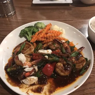 Shrimp Volcano - Gung Nam Prik Pow