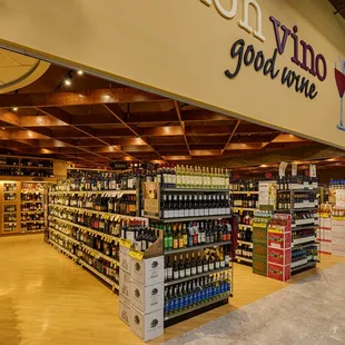 Large Selection of Beer , Wine &amp; Liquor
