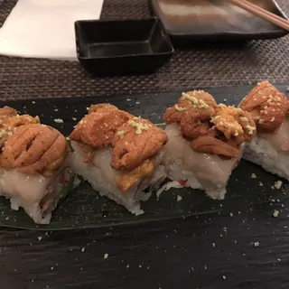 Uni, Scallop and Snow Crab Roll