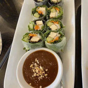 Senyai Summer Roll (2 Pieces)