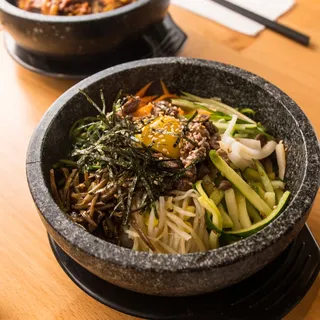 Dolsot Bibimbap