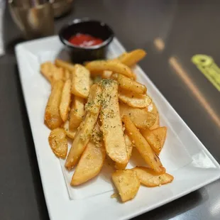 Potato Fries with Garlic