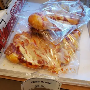 Pizza bread