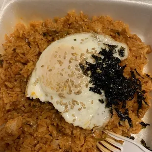 E3. Kimchi Fried Rice ( )