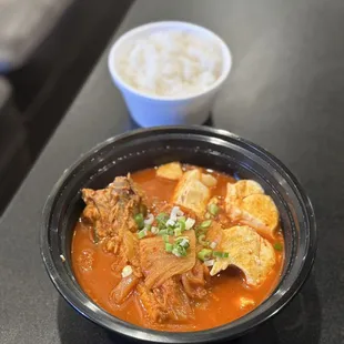 Kimchi jjigae! SO GOOOD