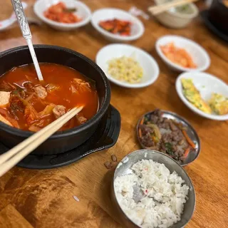 S3. Kimchi Stew