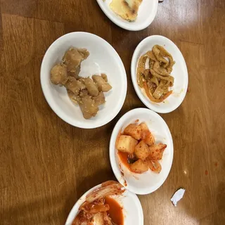 E10. Banchan Little Bit Plate
