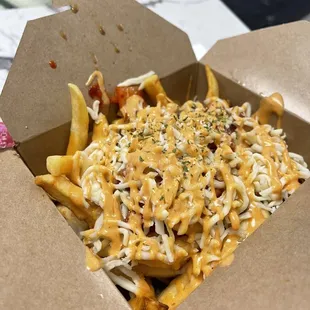 Bulgogi Kimchi Cheese Fries. Large.