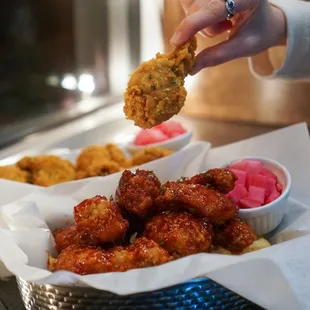 Seoul Chicken and Sauced Chicken Wings - IG: @nelson_eats