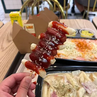 So-Tteok (Sausage Skewer)
