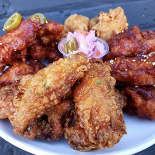 Combination wings! (Soy garlic, sweet chili, habanero and plain wings are in same plate!)