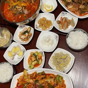 Kimchee Dok Bokum, JjamPong, Egg drop soup, oJingEo BokKeum