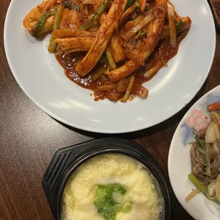 Rice cake (appetizer) 6 pieces ... steamed egg banchan