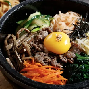 Dolsot Bibimbap