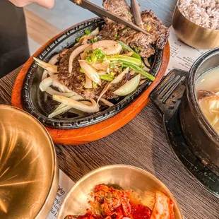 C. Sul Long Tang and Bulgoki Combo