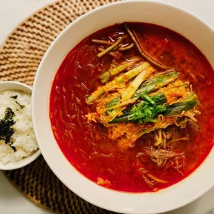 ramen and noodles, noodle dish, noodles, ramen, noodle soup, food