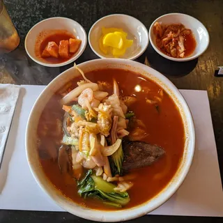 Seafood Jambong Noodle