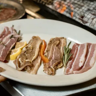 Garlic Black Pepper Pork Belly