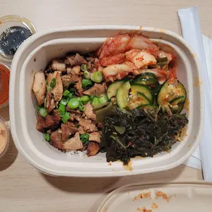 bbq chicken (white rice, kimchi, cucumbers, seaweed salad)