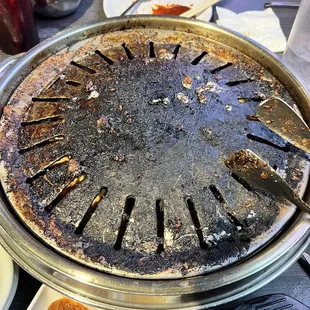 The manager got upset when we tried to lower the flame to our grill ourselves. Then it turned char while waiting for someone to assist us