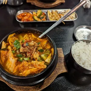 Kimchi Jjigae