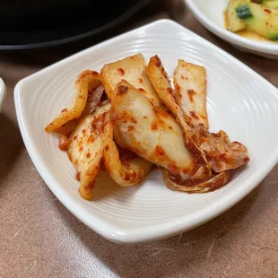 Banchan; kimchi