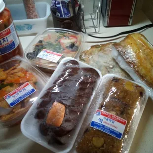 Saturday is a great day at Seoul Market!!