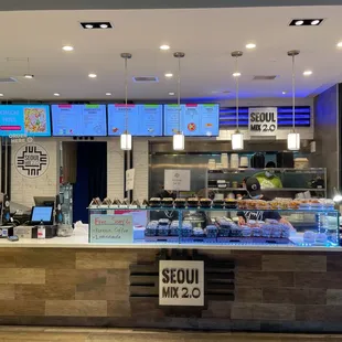 sushi and sashimi, interior