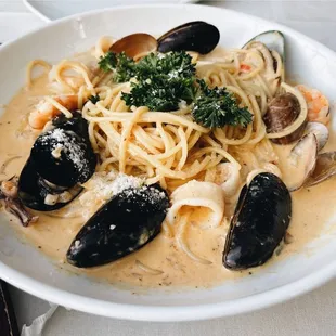 Red Crab Seafood