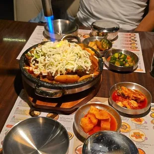 Spicy braised beef short rib with cheese